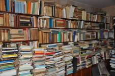 Libreria del poeta Edoardo Sanguineti nella sua casa