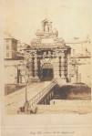 Porta Pila a Genova in una fotografia conservata presso la Biblioteca Universitaria di Genova